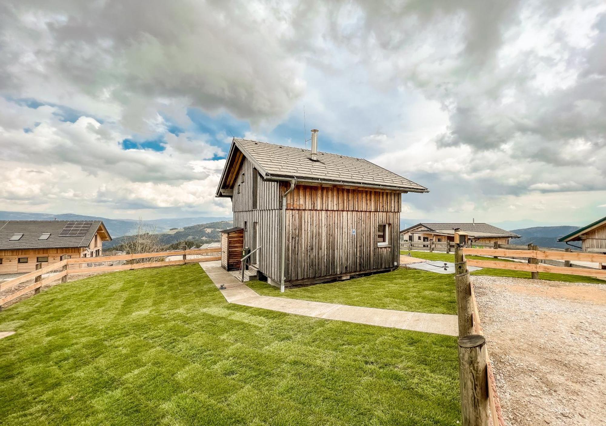 1A Chalet Eck - Wandern, Grillen, Panorama Sauna! Klippitztorl Buitenkant foto