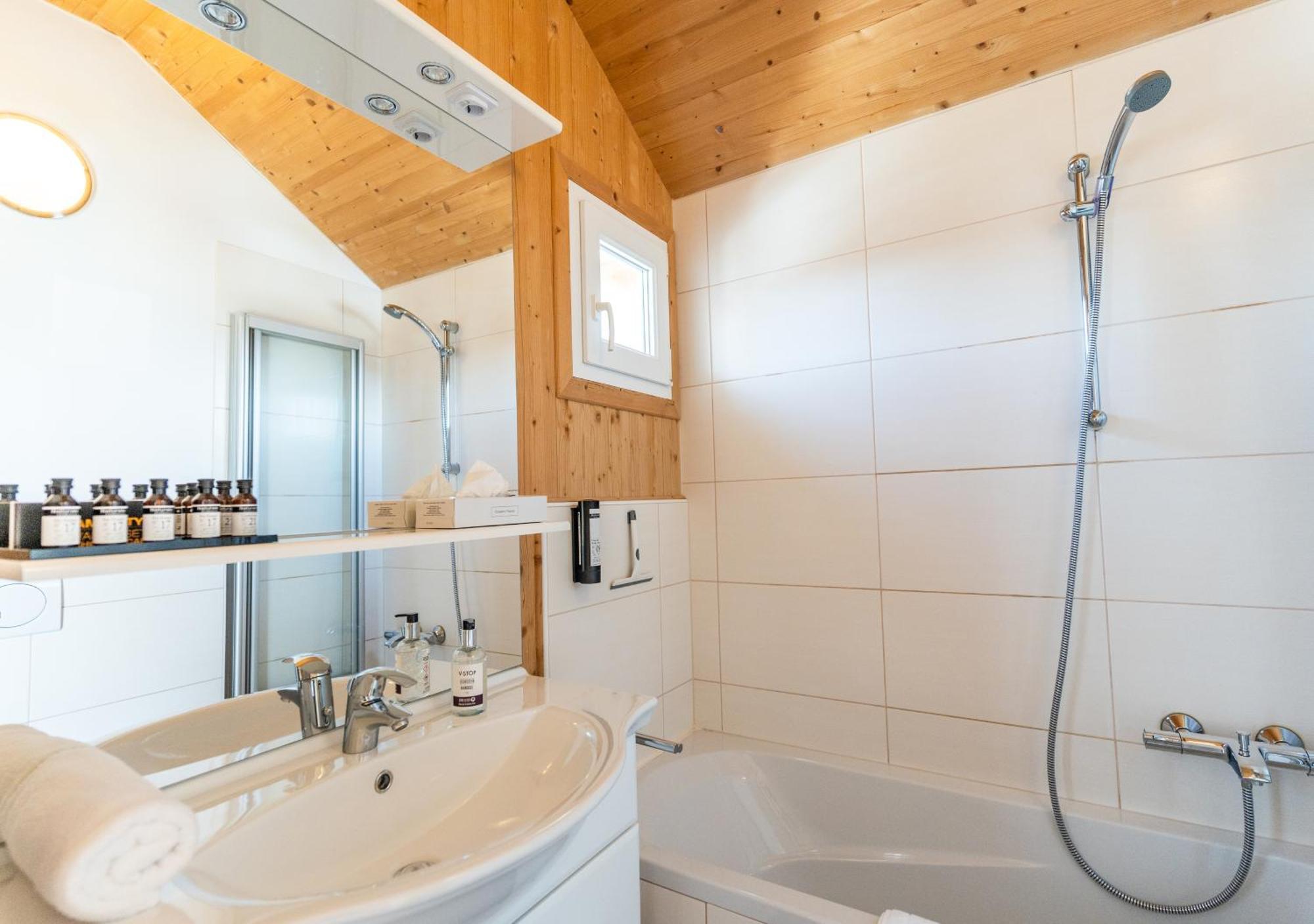 1A Chalet Eck - Wandern, Grillen, Panorama Sauna! Klippitztorl Buitenkant foto