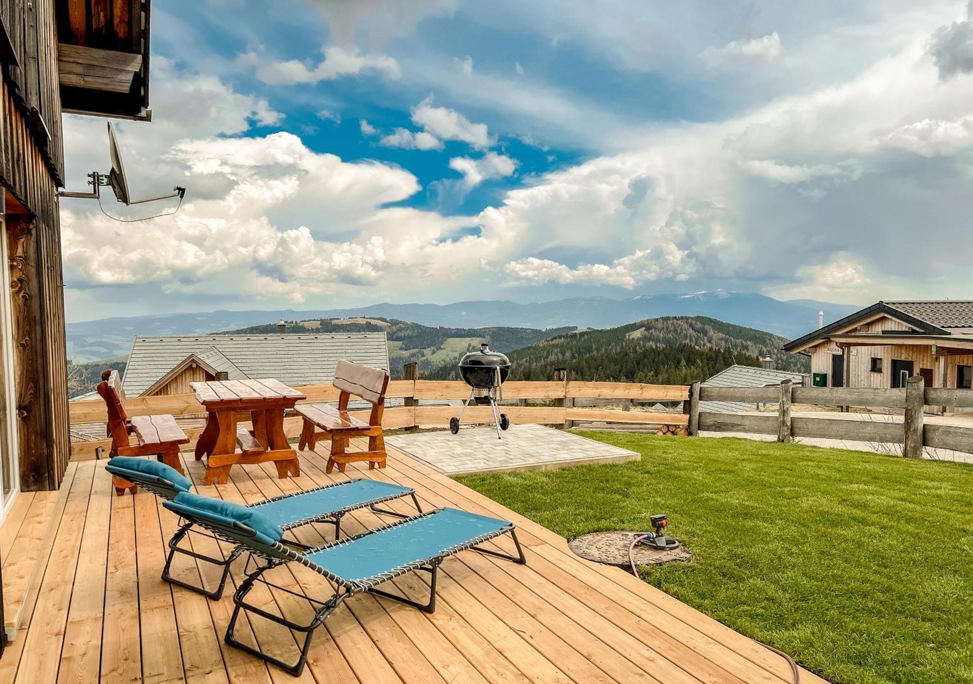 1A Chalet Eck - Wandern, Grillen, Panorama Sauna! Klippitztorl Buitenkant foto