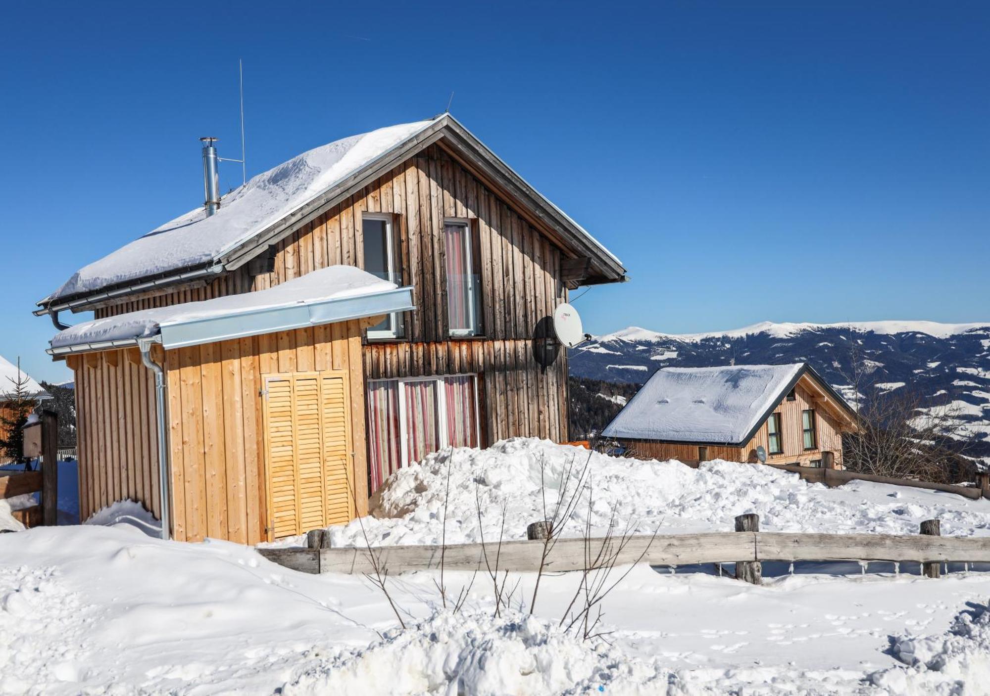 1A Chalet Eck - Wandern, Grillen, Panorama Sauna! Klippitztorl Buitenkant foto