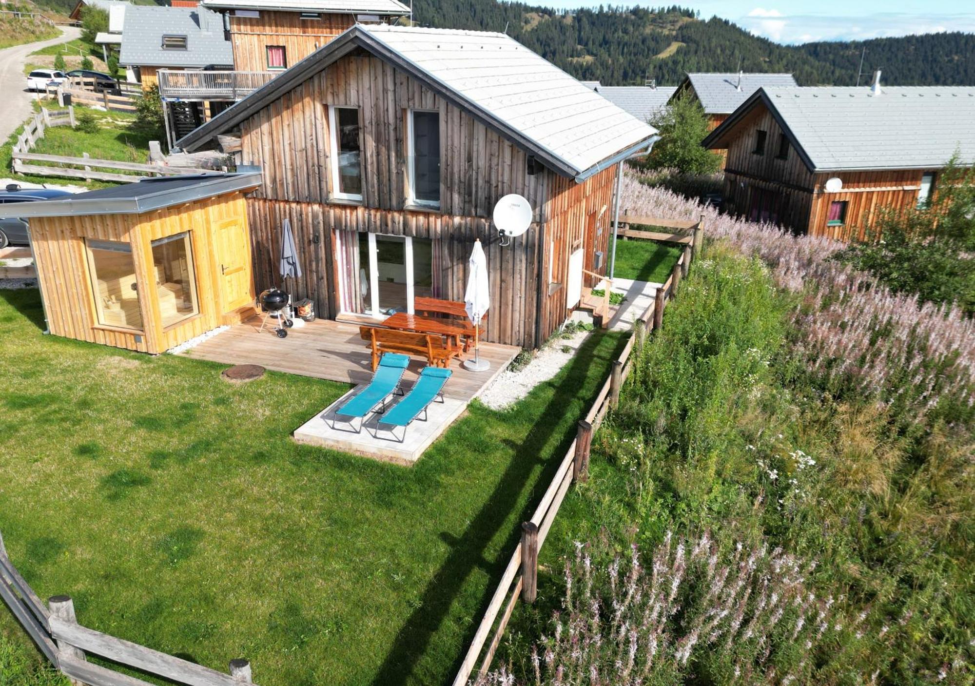 1A Chalet Eck - Wandern, Grillen, Panorama Sauna! Klippitztorl Buitenkant foto
