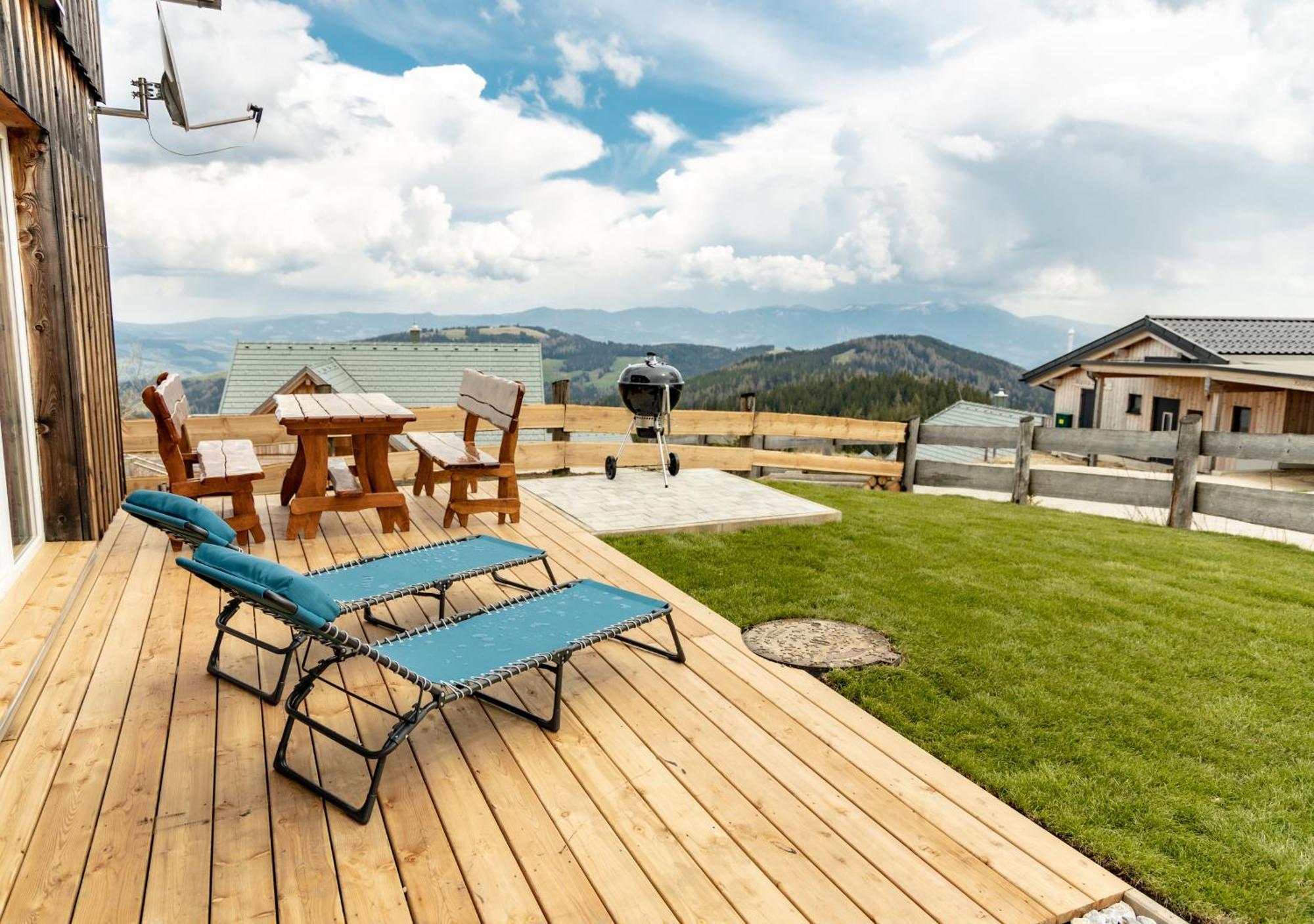 1A Chalet Eck - Wandern, Grillen, Panorama Sauna! Klippitztorl Buitenkant foto