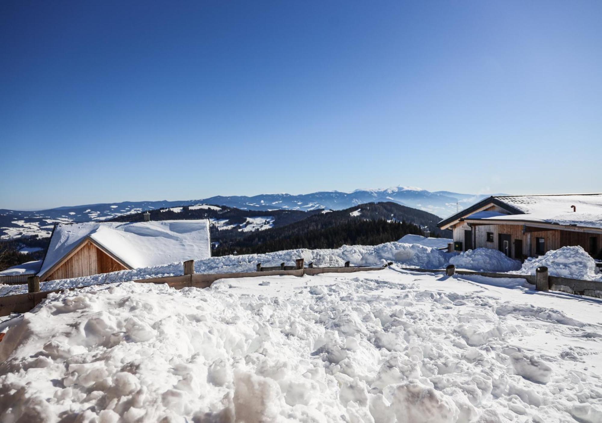 1A Chalet Eck - Wandern, Grillen, Panorama Sauna! Klippitztorl Buitenkant foto